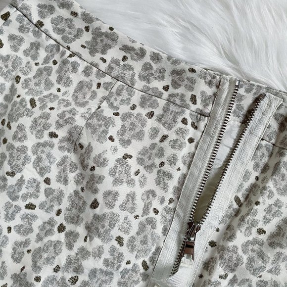 LOFT cream gray leopard print silk pencil skirt sz 6 - Picture 8 of 8